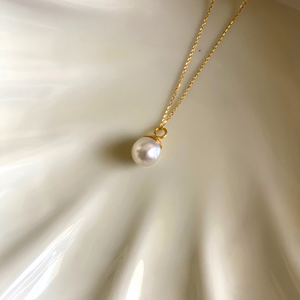 Classic Pearl Pendant